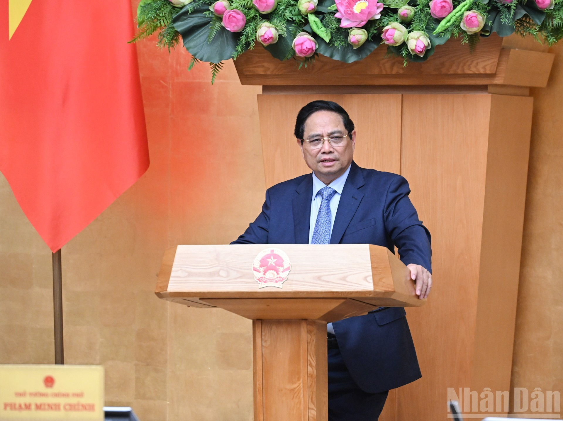 El primer ministro de Vietnam, Pham Minh Chinh, interviene en la reunión. El primer ministro de Vietnam, Pham Minh Chinh, interviene en la reunión.