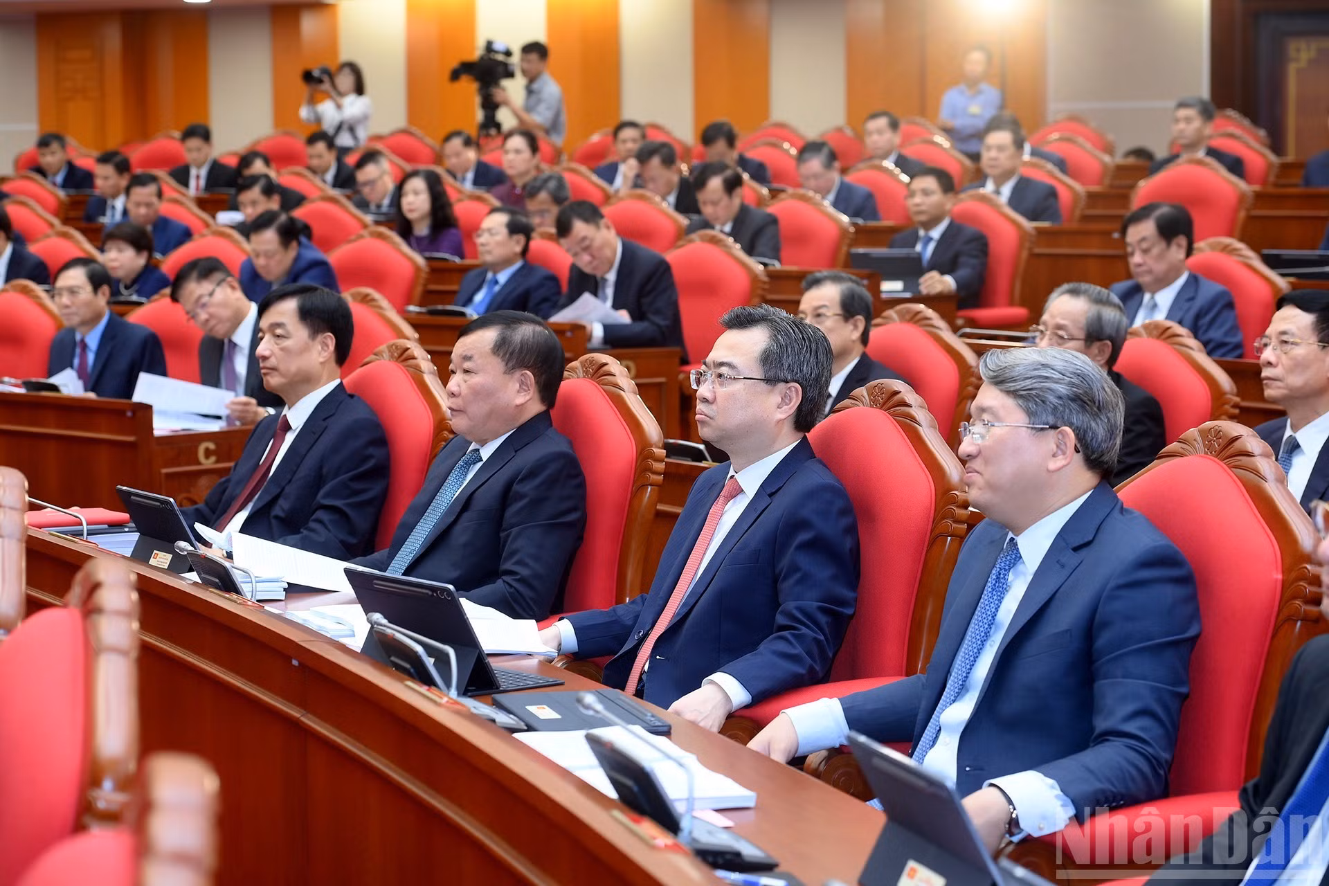 Delegados al decimotercer pleno del Comité Central del PCV del XIII mandato.