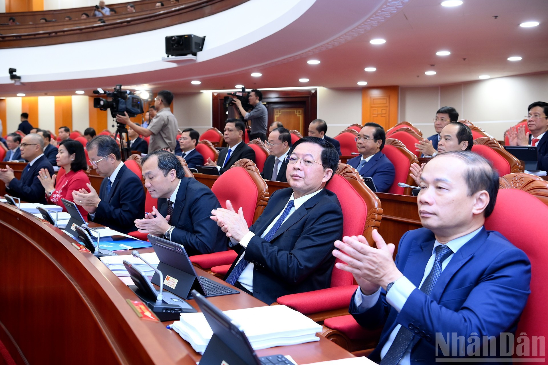 Delegados al decimotercer pleno del Comité Central del PCV del XIII mandato.