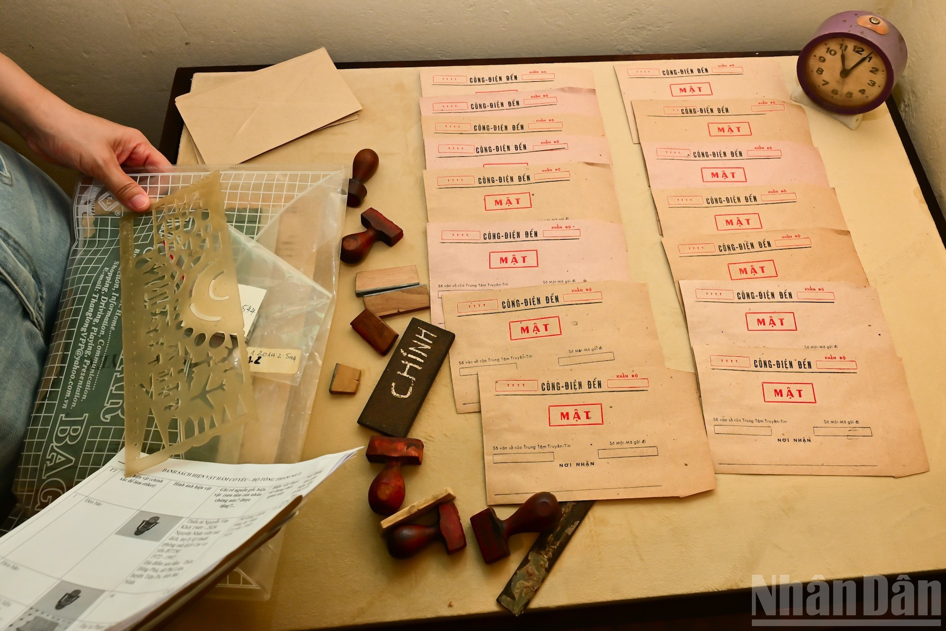 En esta ocasión, se exhibirán por primera vez telegramas, sellos, bolígrafos especializados y otros objetos.