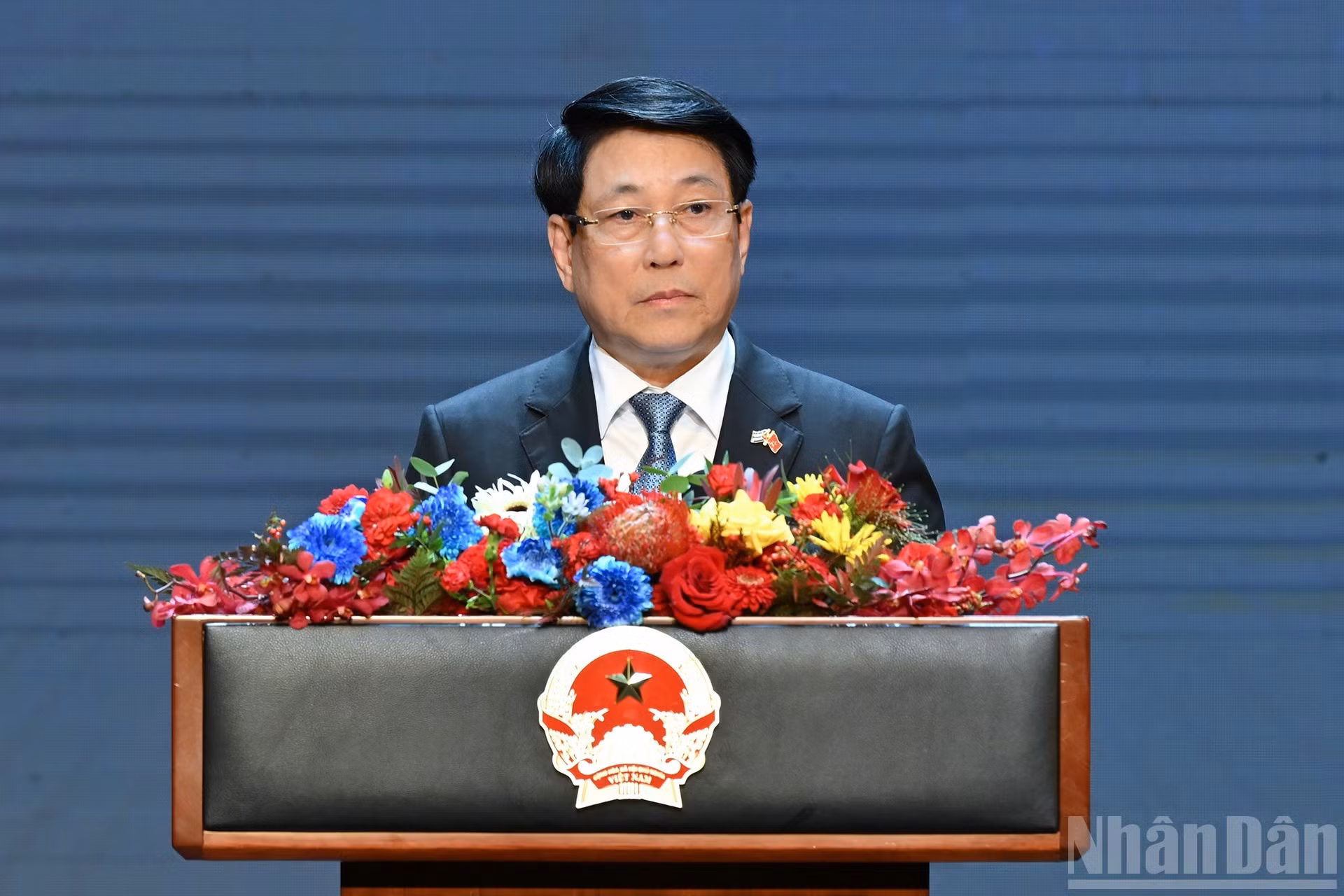 El presidente de Vietnam, Luong Cuong, interviene en el mitin.