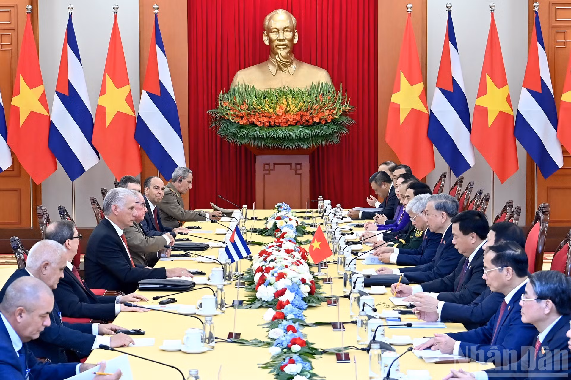 Escena de la reunión.