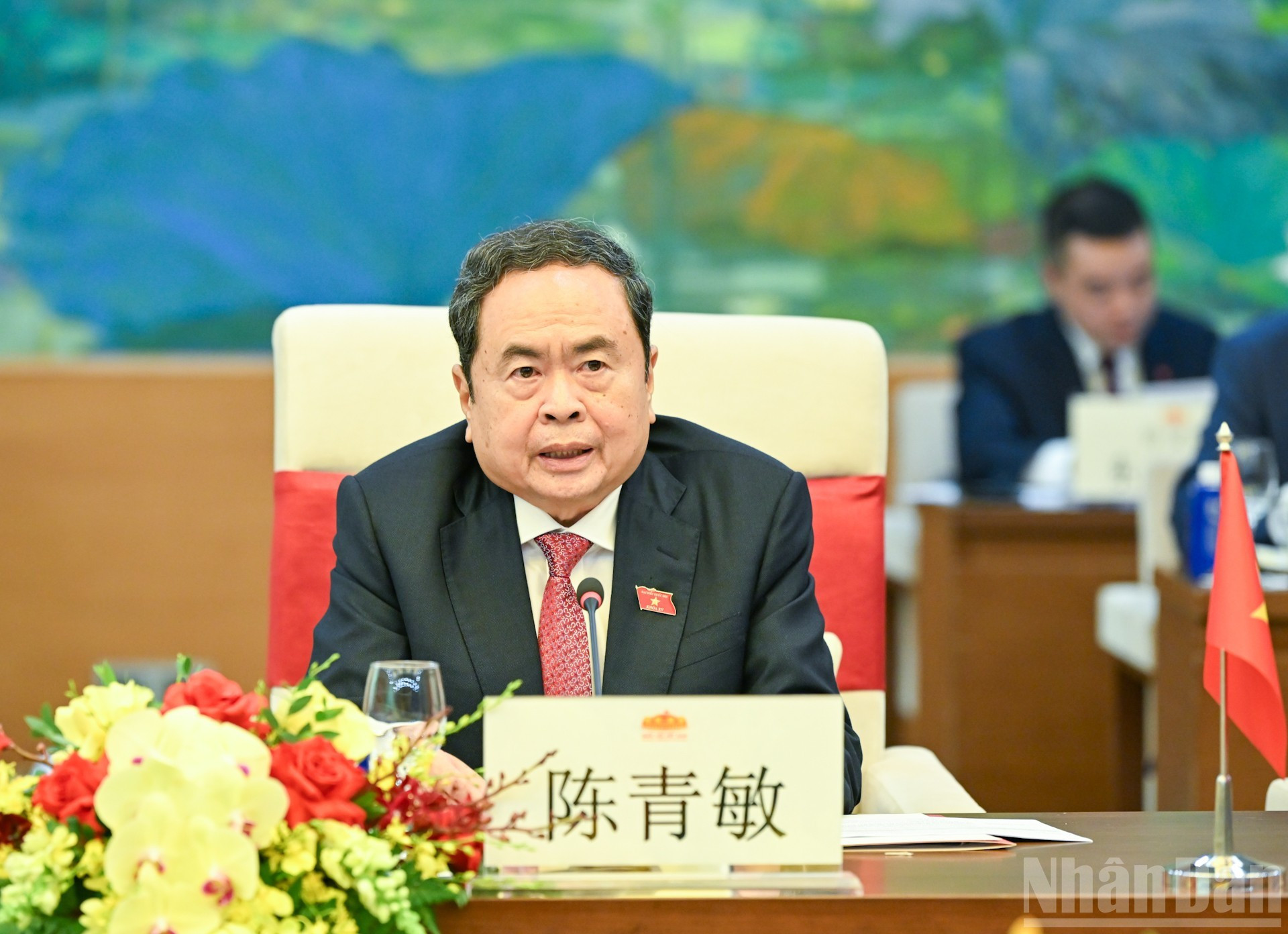 El jefe del Legislativo vietnamita, Tran Thanh Man, da palabras. El jefe del Legislativo vietnamita, Tran Thanh Man, da palabras.