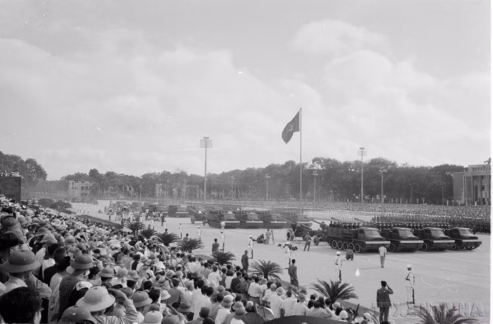 Plaza de Ba Dinh, la mañana del 2 de septiembre de 1975.