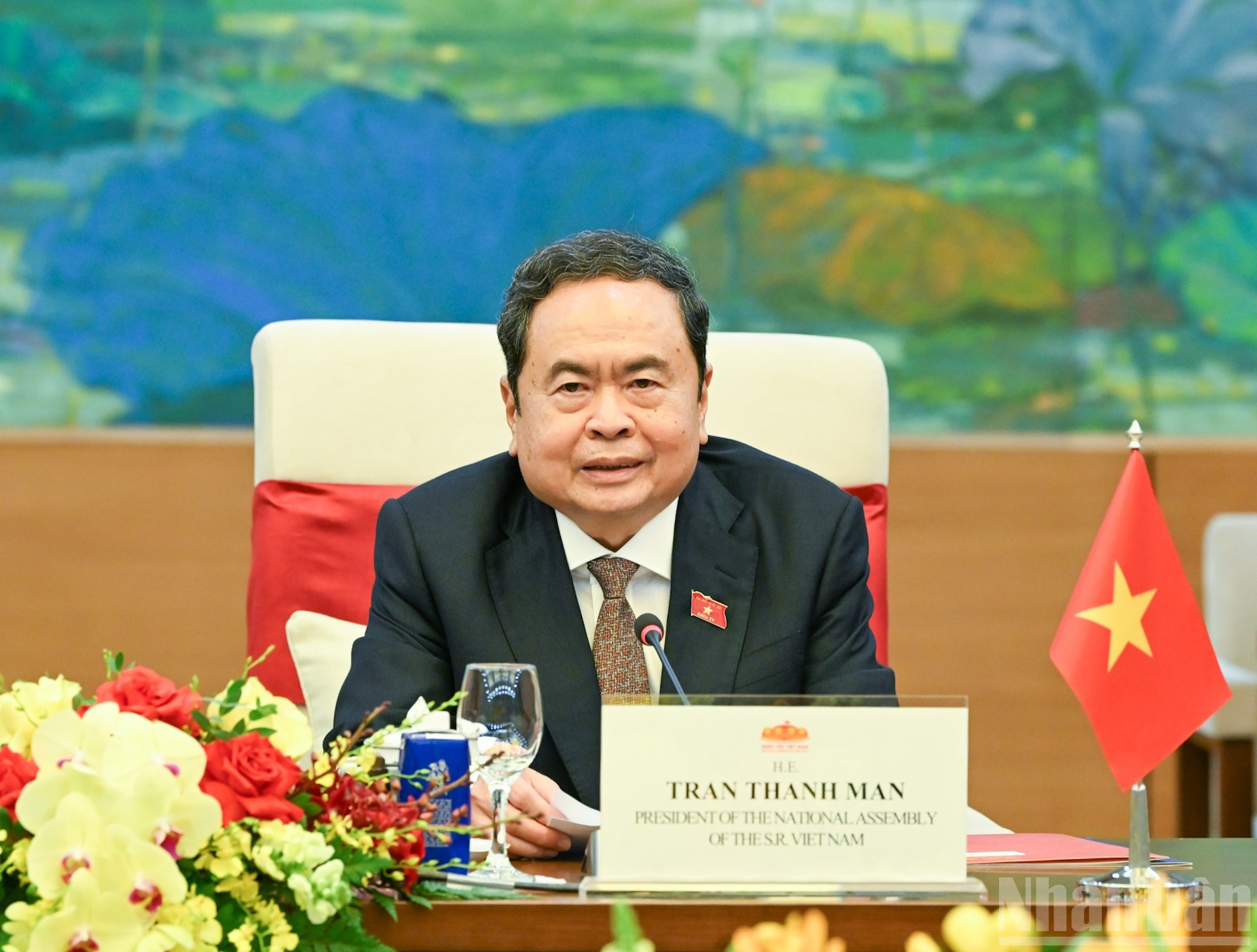 El presidente de la Asamblea Nacional de Vietnam, Tran Thanh Man, habla en la cita. El presidente de la Asamblea Nacional de Vietnam, Tran Thanh Man, habla en la cita.