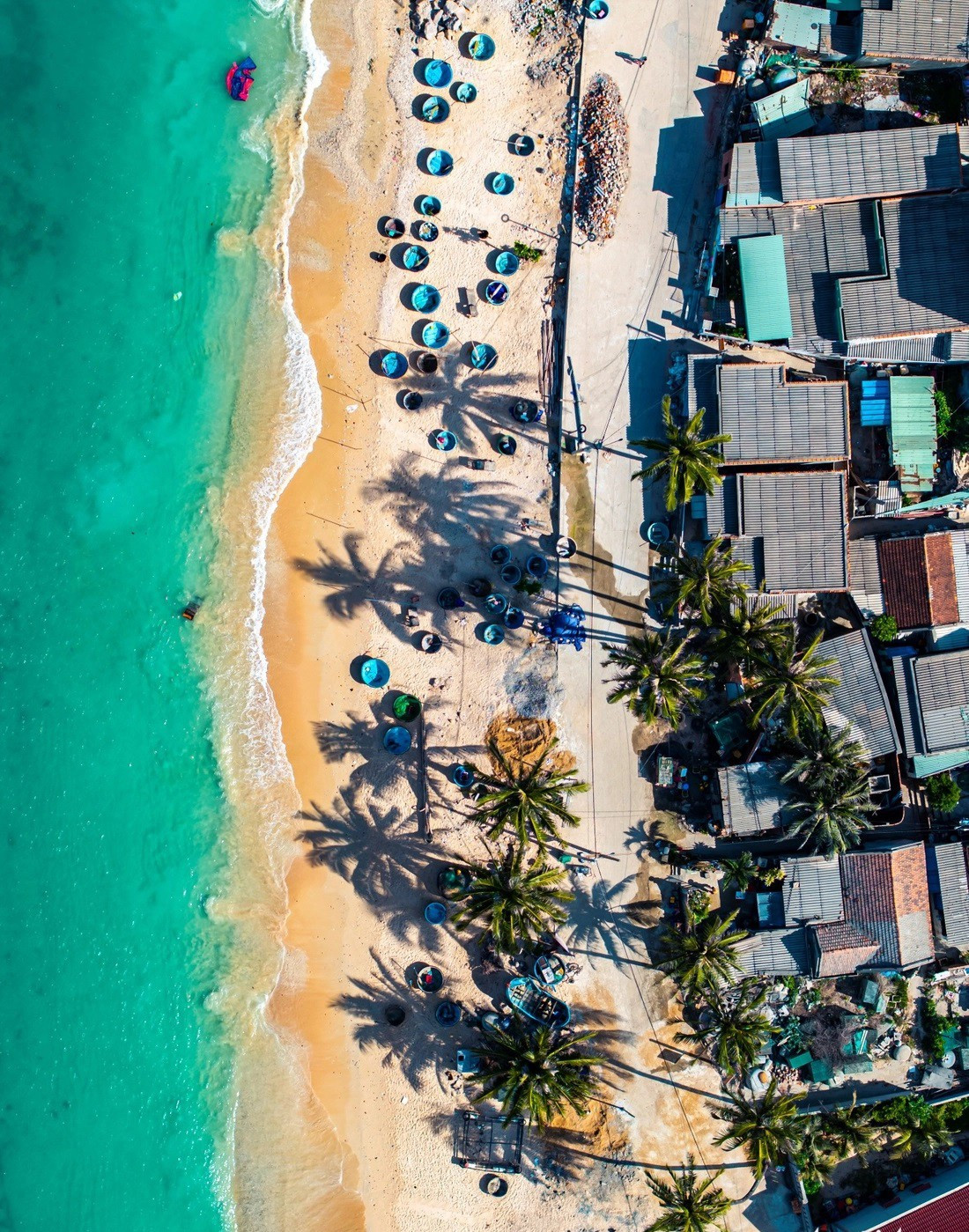La poética Isla Azul a vista de pájaro. 1707nhonchau5.jpg