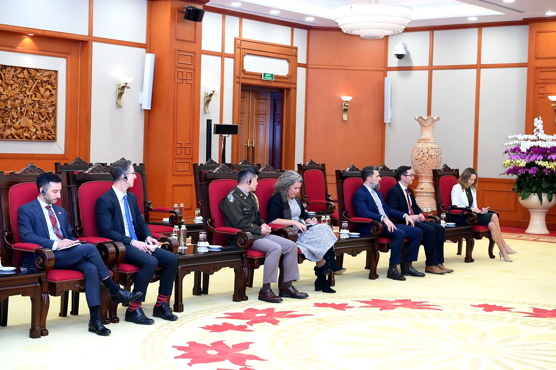 Delegados de la parte estadounidense.