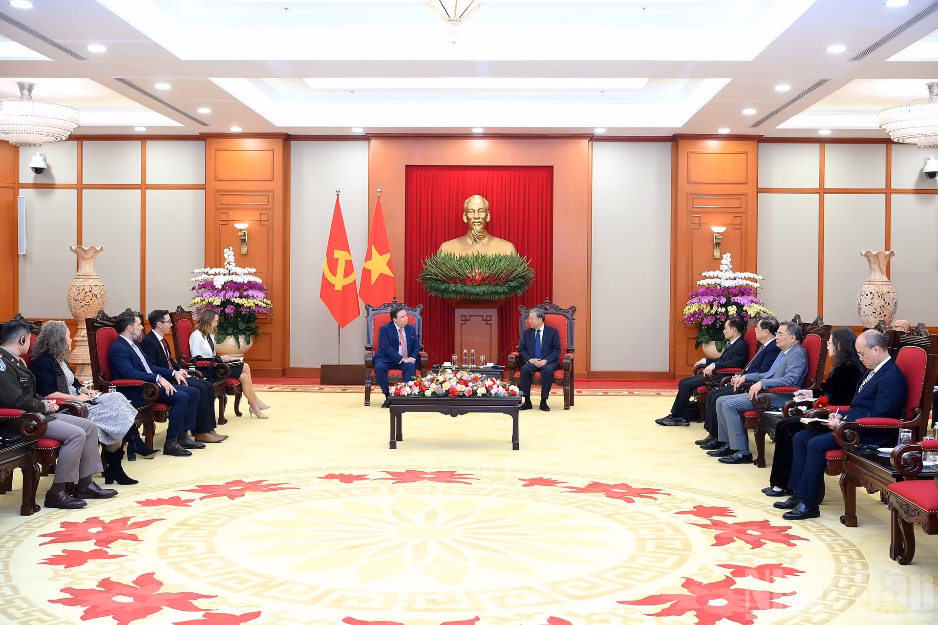 Panorama de la recepción.