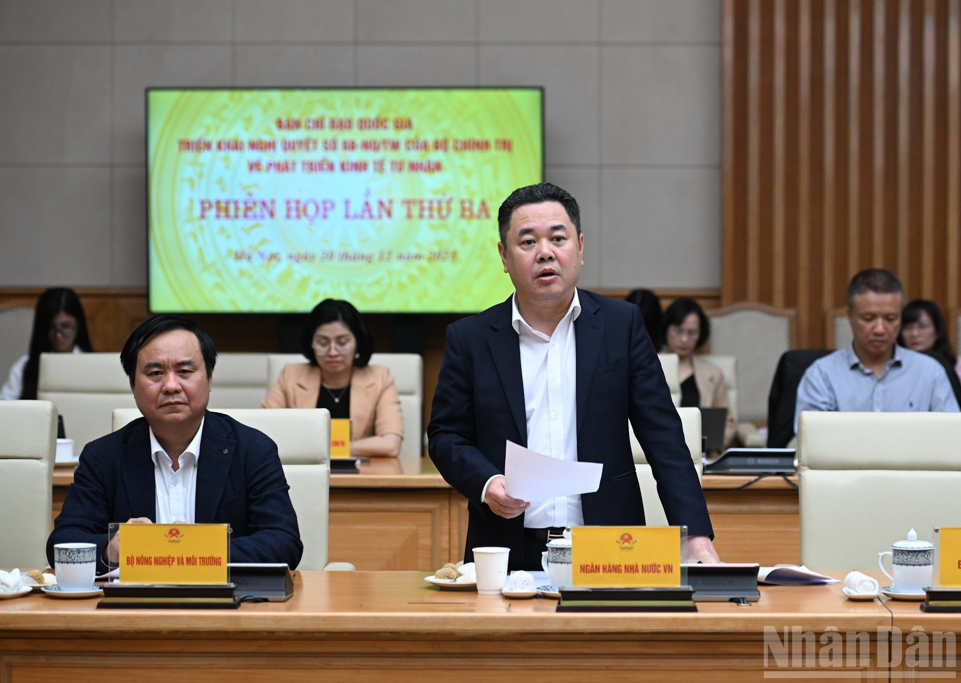 El vicegobernador del Banco Estatal de Vietnam Nguyen Ngoc Canh.