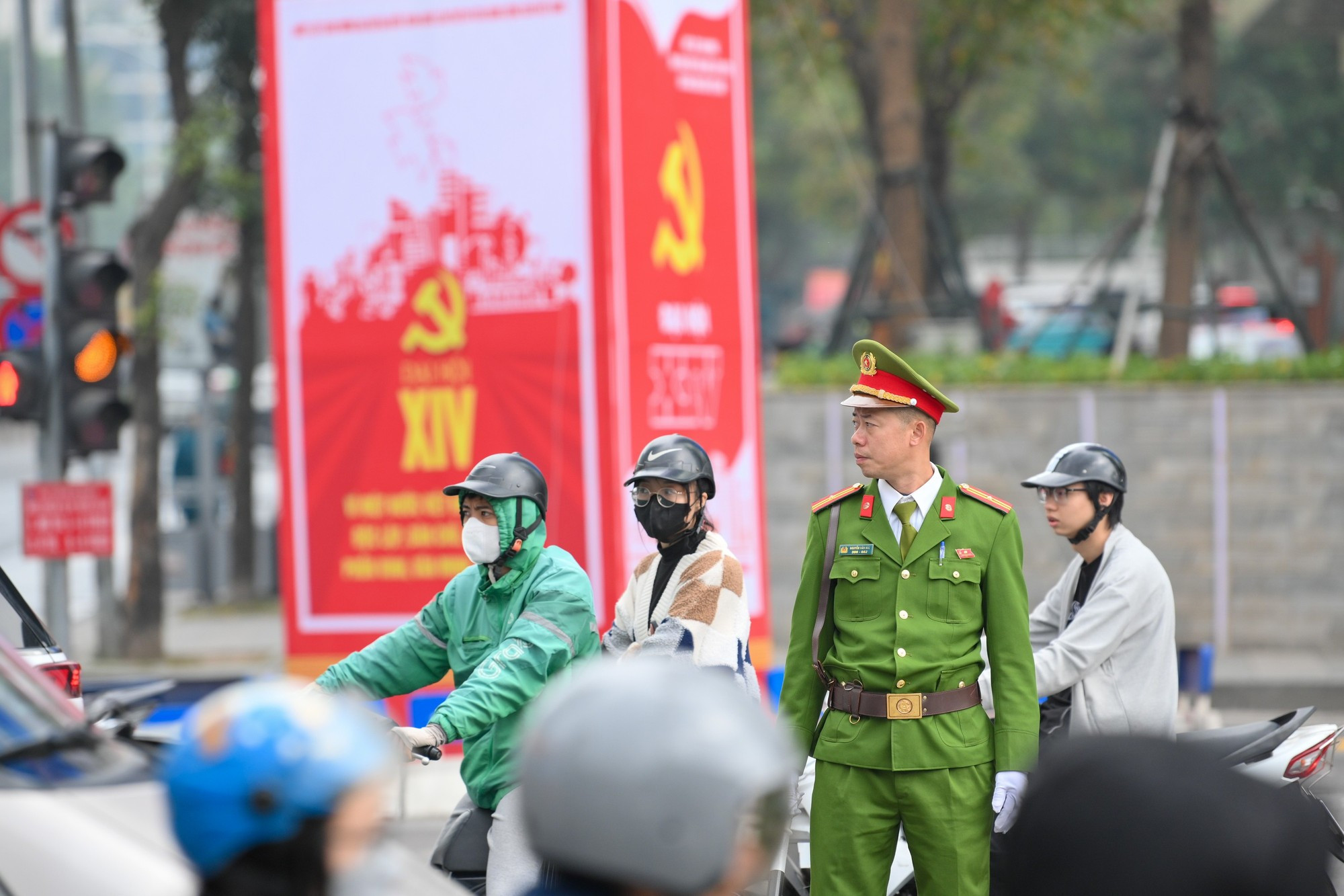 La Policía capitalina asegura que el trabajo de regulación del tráfico se realice con rigurosidad y en estrecha coordinación con otras fuerzas, sin perturbar el ritmo de vida cotidiana.