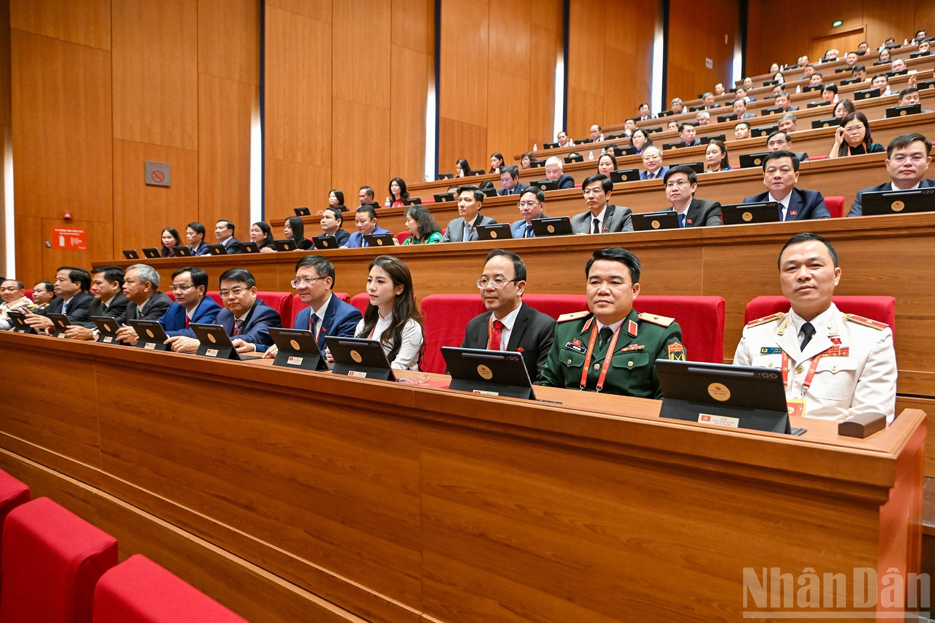 Delegados a la sesión.