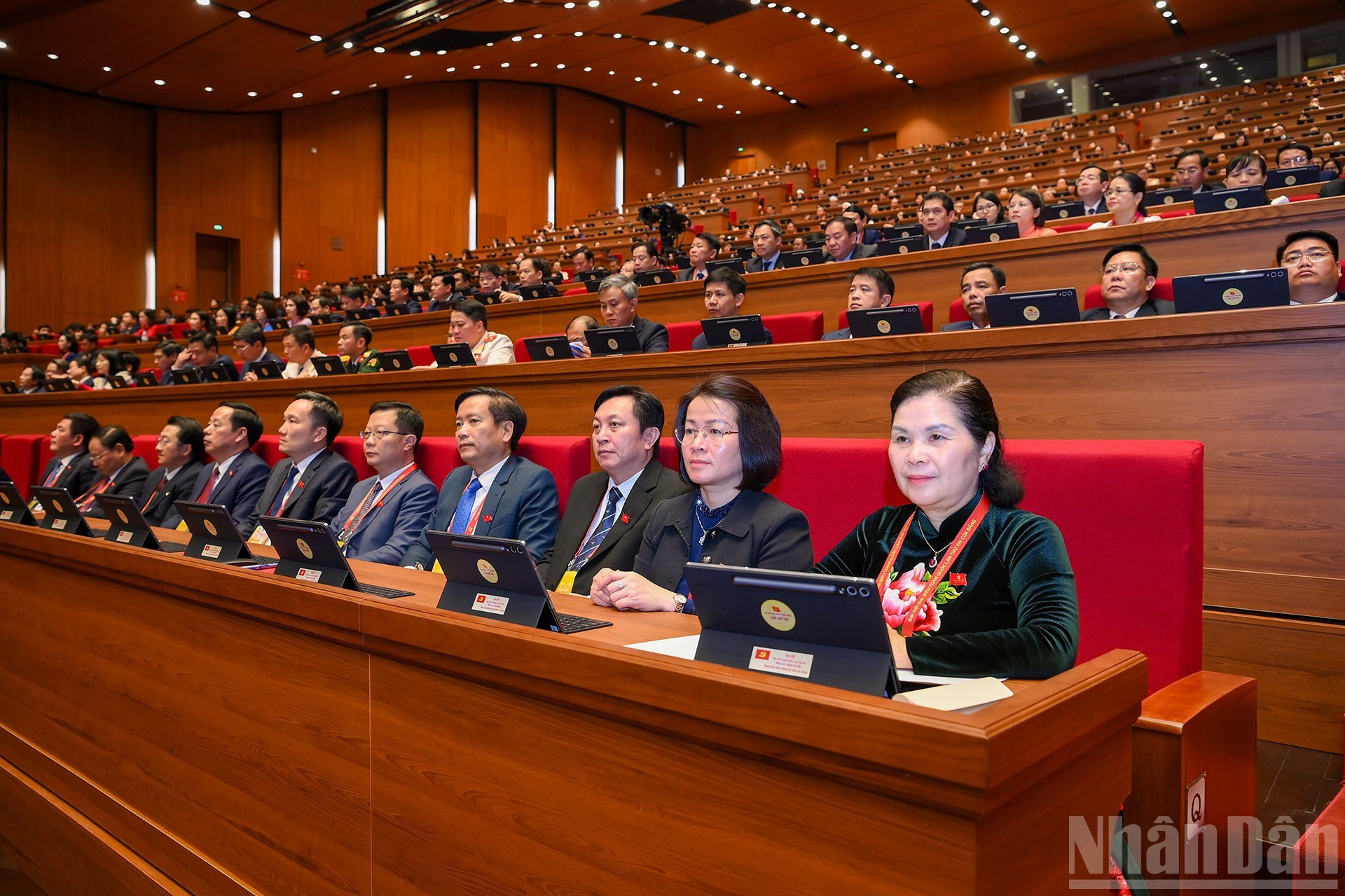 Delegados a la sesión.