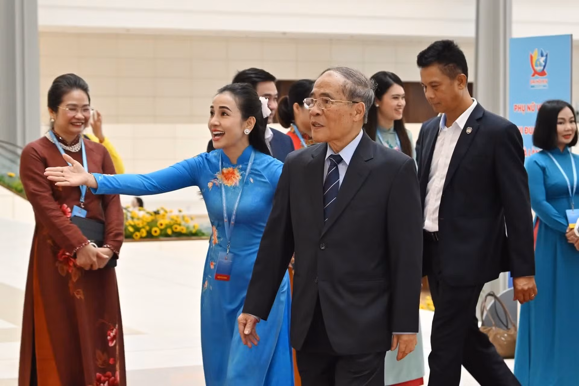 El expresidente de la Asamblea Nacional Nguyen Sinh Hung.