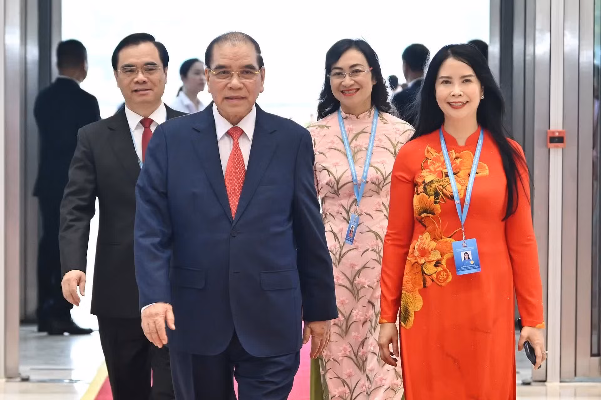 El exsecretario general del Partido Nong Duc Manh.