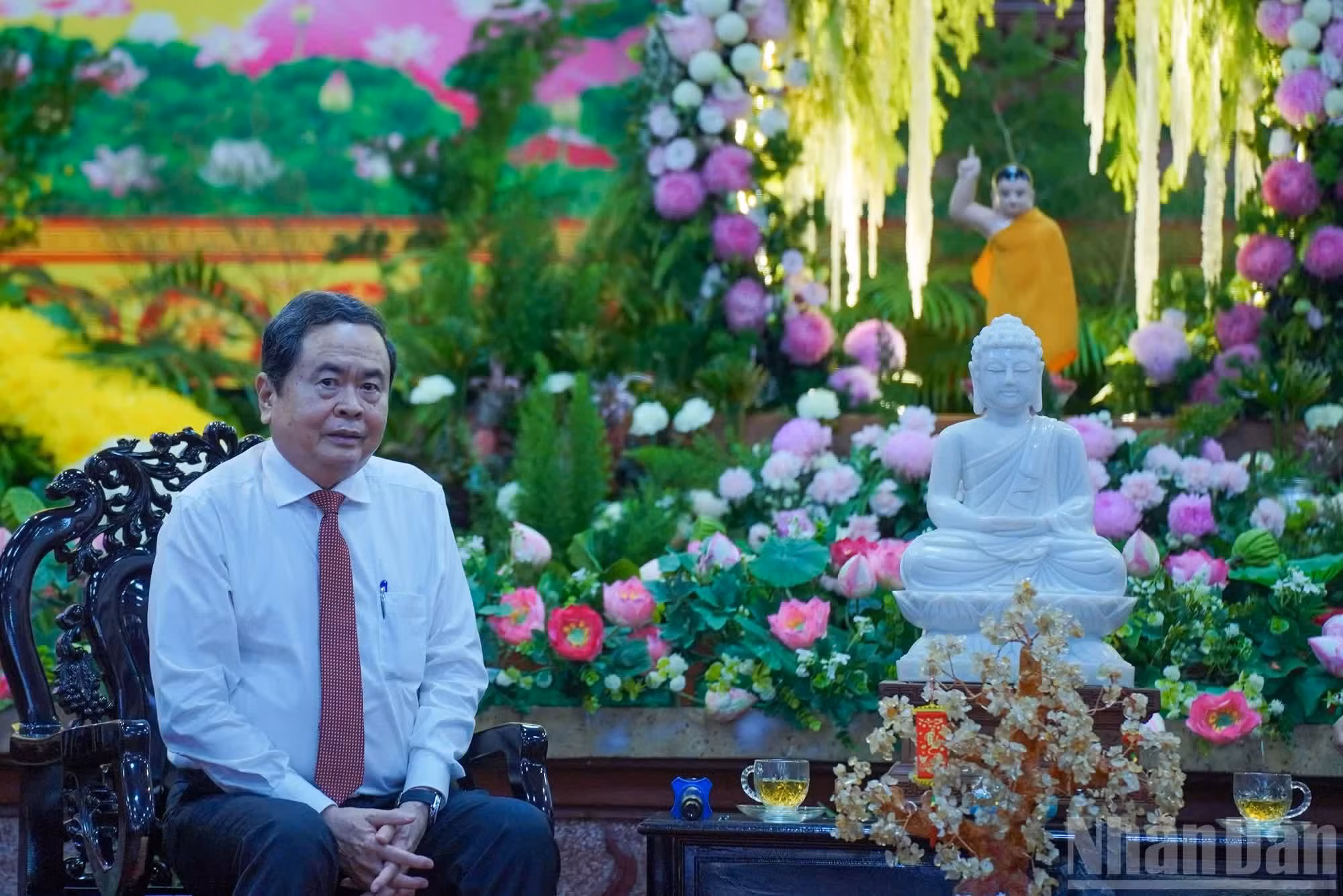 El máximo legislador nacional transmite deseos de paz, alegría y realización exitosa del Día del Vesak 2026 al venerable Thich Thien Nhon y a toda la comunidad budista.
