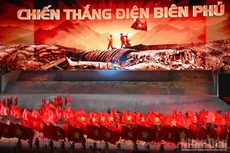 Programa artístico-político en saludo al XIV Congreso Nacional del PCV.