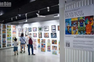 Jóvenes vietnamitas presentan patrimonios culturales en Francia