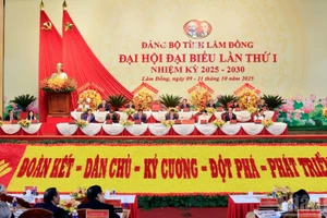 [Vídeo] Clausuran Asamblea del Comité del PCV en Lam Dong para mandato 2025-2030