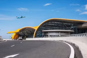 Reabrirán aeropuerto internacional de Lien Khuong en Vietnam.