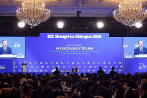 El secretario general del Partido Comunista y presidente de Vietnam, To Lam, pronuncia el discurso principal del 23º Diálogo de Shangri-La.