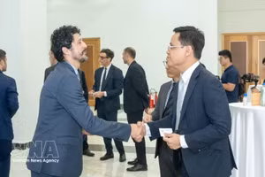 Empresarios vietnamitas e italianos en la cita. (Foto: VNA)
