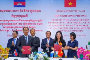Vietnam y Camboya amplían su acuerdo de transporte por carretera. (Foto: VNA)