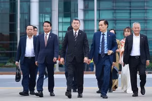[Foto] Premier vietnamita parte rumbo a ciudad de Kazán para cumbre Asean-Rusia