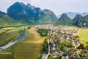 El modelo de turismo adaptado a las condiciones climáticas en Tan Hoa, Quang Tri, es un excelente ejemplo de cómo desarrollar el turismo al tiempo que se mejora la resiliencia ante los desafíos ambientales. (Foto: VNA)