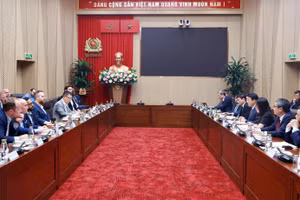 Panorama de la reunión. (Foto: bocongan.gov.vn)