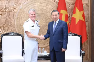 [Foto] Líder vietnamita recibe a comandante del Comando del Pacífico de Estados Unidos