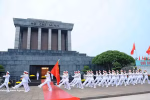 Más de un millón de personas visitaron el Mausoleo del Presidente Ho Chi Minh en el primer semestre de 2026. (Foto: VNA)