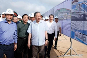 [Foto] Líder partidista vietnamita visita obras del Aeropuerto Internacional de Long Thanh