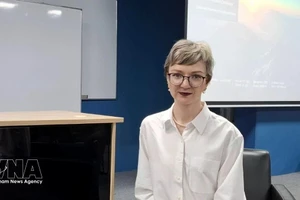 Julia Roknifard, profesora superior de Relaciones Internacionales de la Universidad Taylor de Malasia. (Foto: VNA)