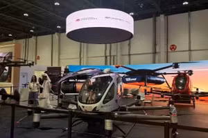 Área de exhibición de productos en el evento “Make it in the Emirates 2026”. (Foto: Embajada de Vietnam en EAU)