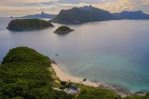 Con Dao encabeza la lista de las 30 islas más misteriosas del mundo elaborada por la revista Travel+Leisure. (Foto: VNA)