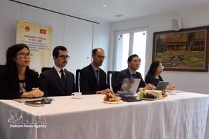 Delegados participantes en la cita (Foto: VNA)