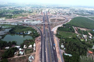 [Foto] Autopista Bien Hoa-Vung Tau antes de su inauguración