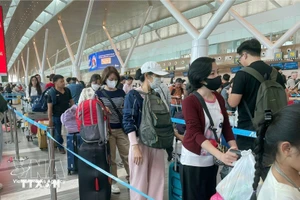 En el aeropuerto internacional de Tan Son Nhat (Foto: VNA)