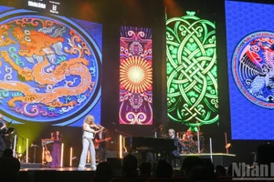 [Foto] Concierto “Secret Garden Live in Vietnam” sumerge al público en vibrante mundo musical