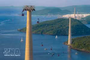 El teleférico de Hon Thom, en la Zona Especial de Phu Quoc, provincia de An Giang. (Foto: VNA)