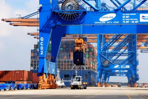 El puerto de Gemalink cuenta con una de las infraestructuras y equipamientos más modernos de Vietnam y goza de una ubicación estratégica con importantes ventajas operativas dentro del complejo portuario de Cai Mep–Thi Vai. (Foto: VNA)