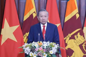 El secretario general del PCV y presidente de Vietnam, To Lam, interviene en el encuentro con la prensa con motivo de su visita de Estado a Sri Lanka. (Foto: Thong Nhat/VNA)
