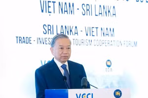El secretario general del PCV y presidente de Vietnam, To Lam, pronuncia un discurso. (Foto: Thong Nhat/VNA)