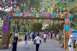 La zona de ecoturismo de Thung Nham atrae a un gran número de visitantes. 