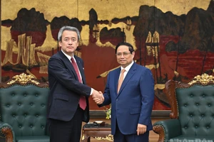 [Foto] Premier vietnamita recibe al director general del grupo Marubeni de Japón