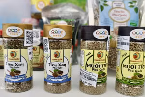 Los productos de pimienta de Phu Quoc han obtenido la calificación de tres estrellas de la OCOP en la provincia de An Giang. (Foto: VNA)