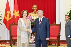 [Foto] Líder partidista vietnamita recibe a directora general de la Unesco