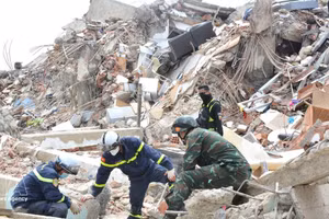 Miembros de la delegación vietnamita de búsqueda y rescate en Venezuela. (Foto: VNA)