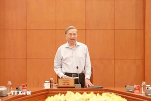 El secretario general del Partido Comunista de Vietnam, To Lam, habla en el evento. (Foto: VNA)
