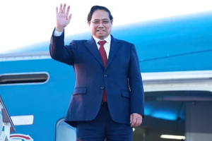 El primer ministro Pham Minh Chinh partió de Moscú rumbo a Vietnam, concluyendo con éxito su visita oficial a Rusia. (Foto: Duong Giang/TTXVN)